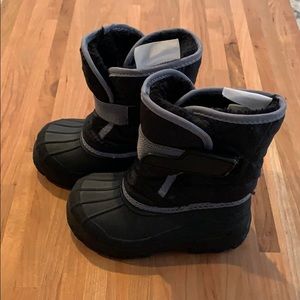 Toddler boy snow boots